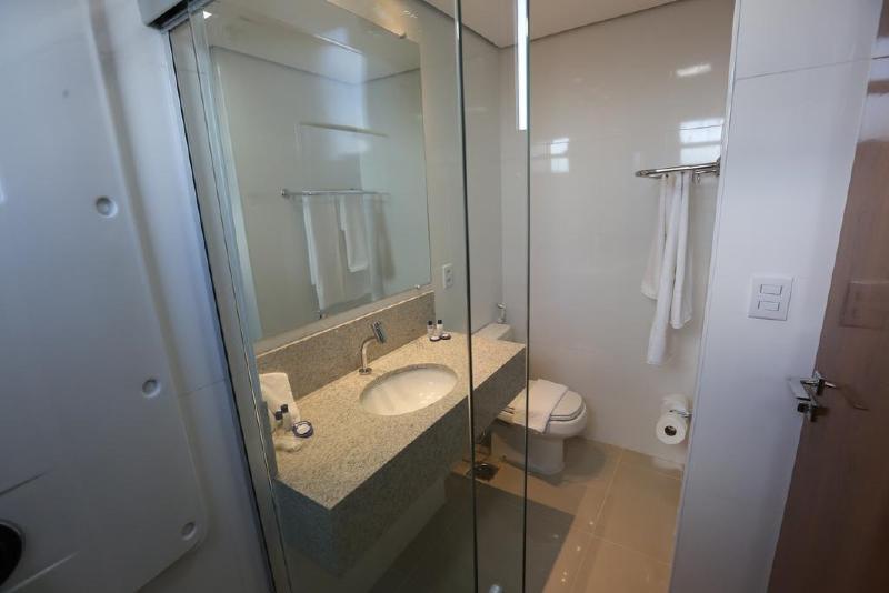 Hotel Amsterdam Montes Claros Εξωτερικό φωτογραφία